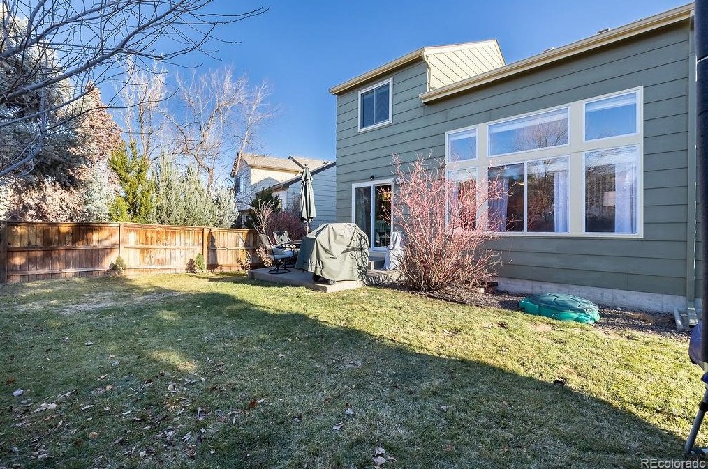 9725 Canberra Ct, Littleton CO 80130-7161 exterior