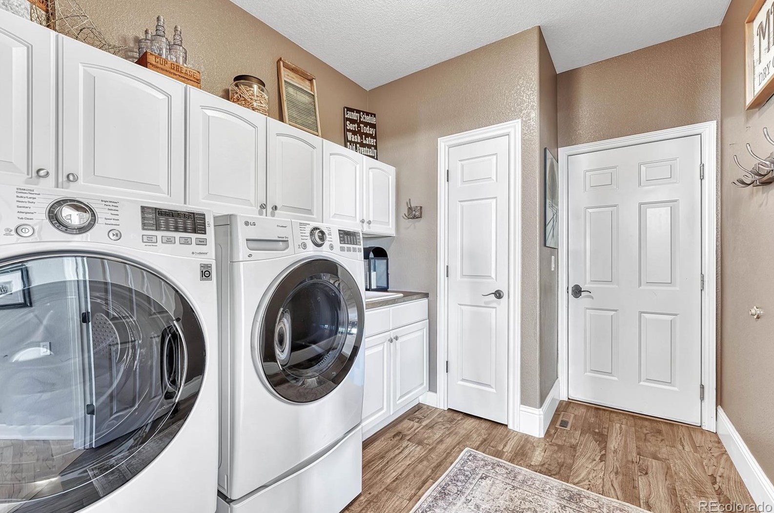 555 Leicester Ln, Castle Rock CO 80108-3475 exterior