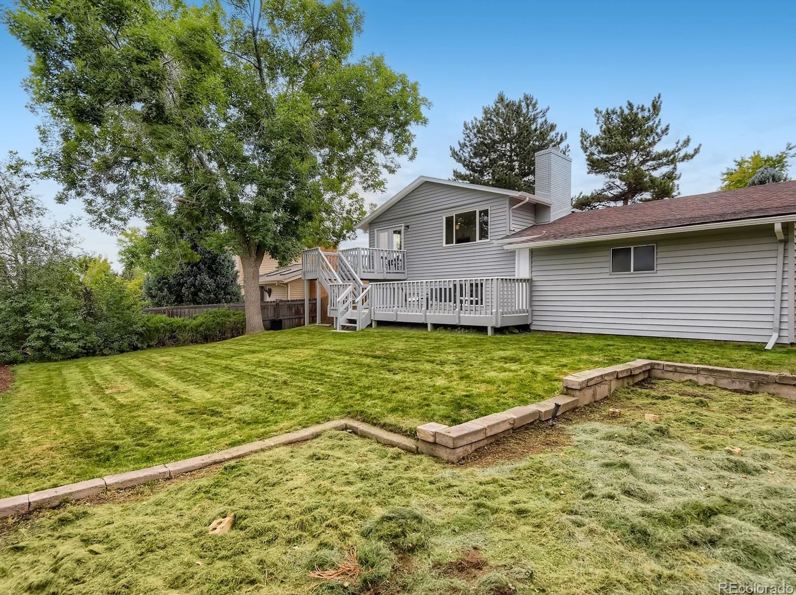 4661 Weaver Pl, Littleton CO  80121-3236 exterior