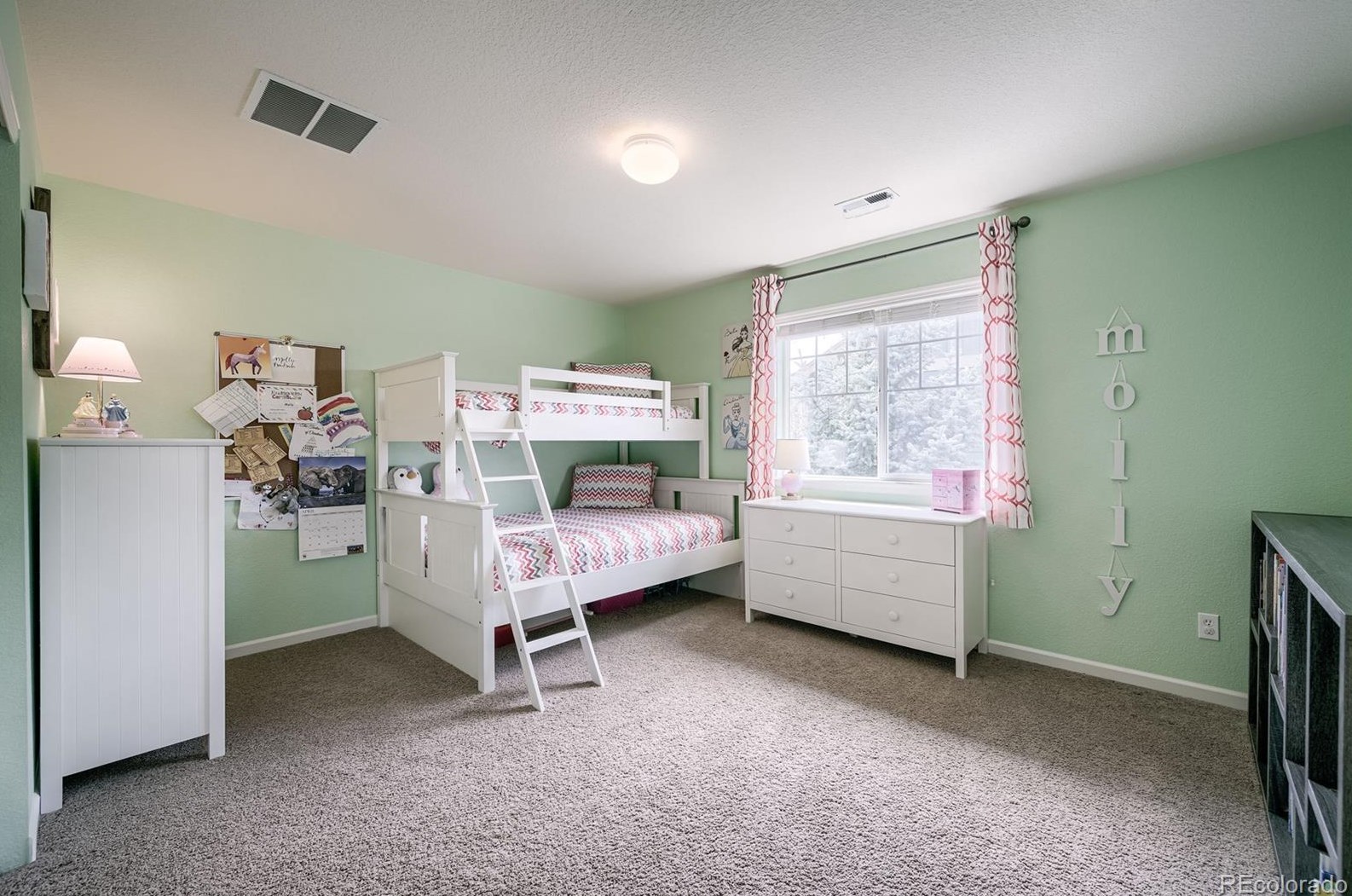 10536 Stable Ln, Littleton CO 80125-7956 exterior