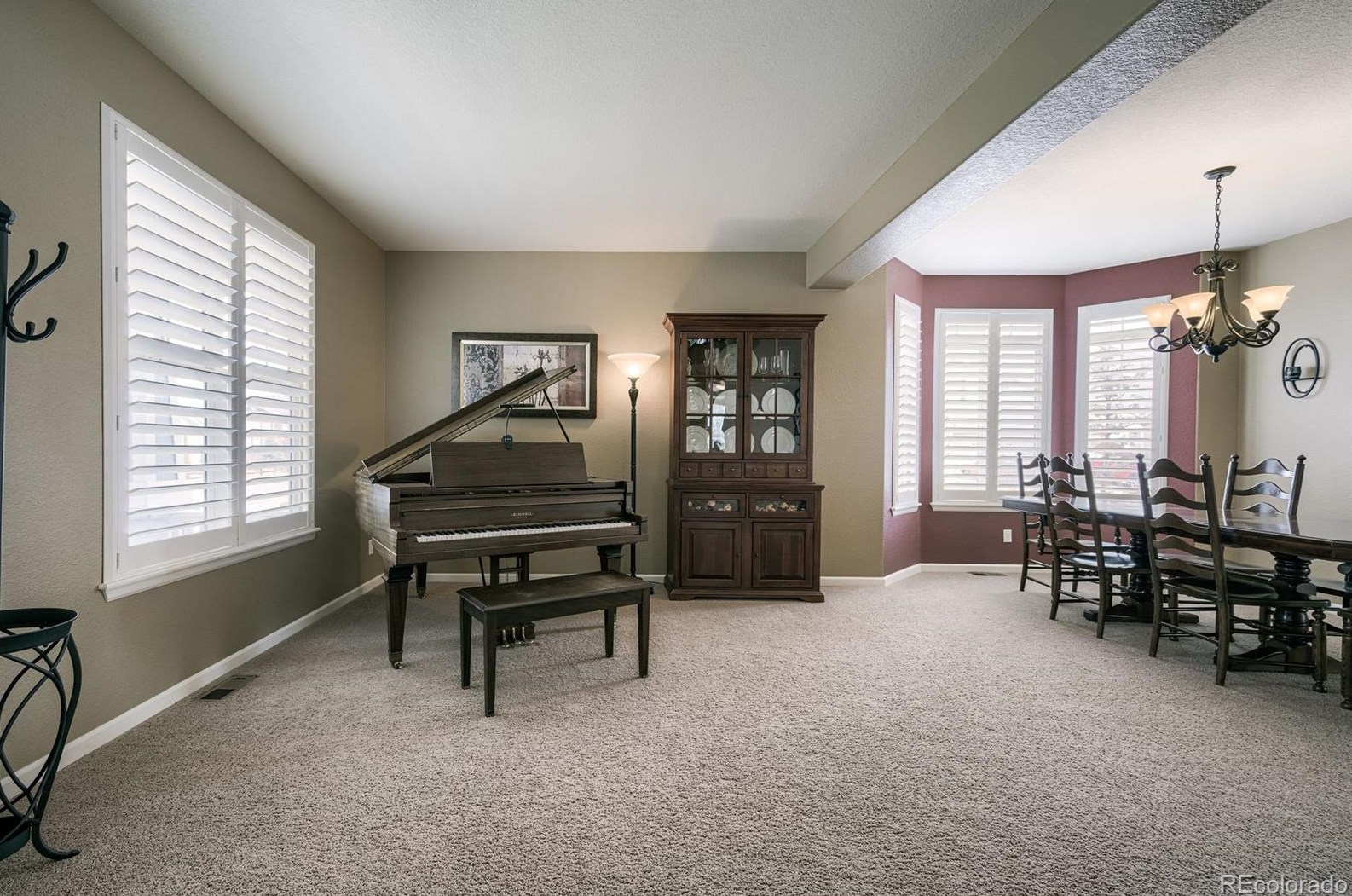 10536 Stable Ln, Littleton CO 80125-7956 exterior