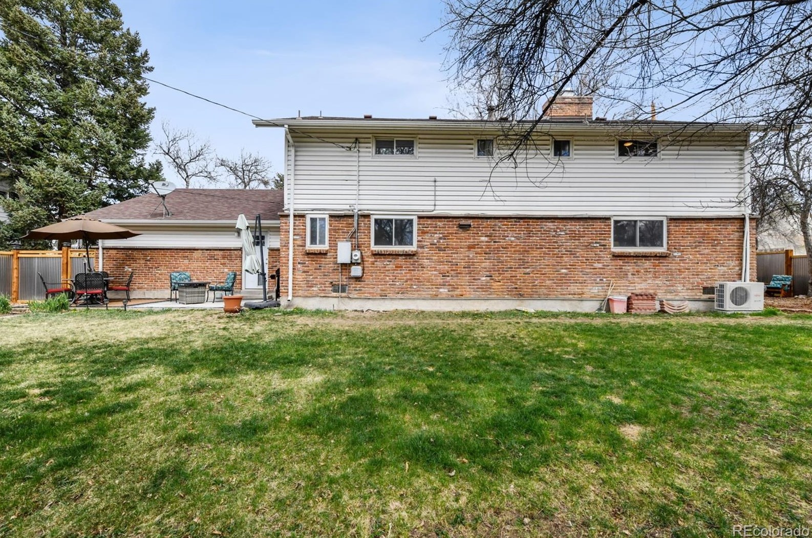 1426 Fair Ave, Littleton CO  80120-2642 exterior