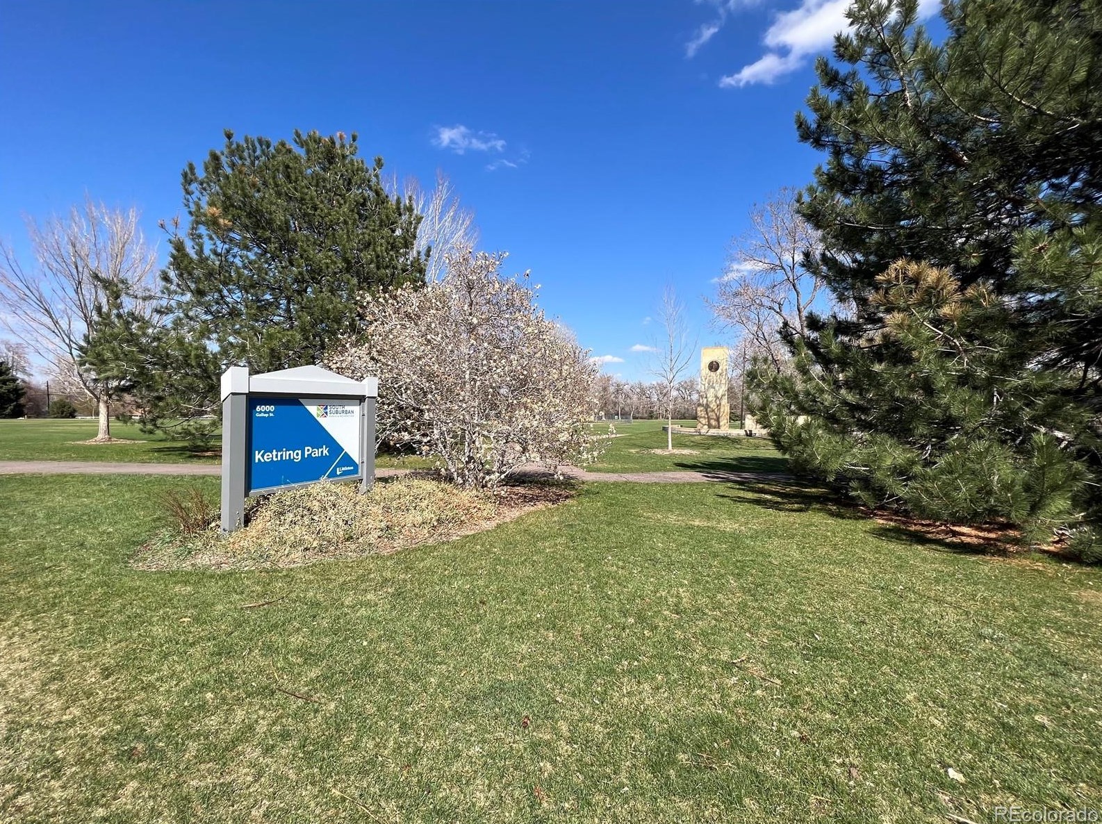 1426 Fair Ave, Littleton CO  80120-2642 exterior