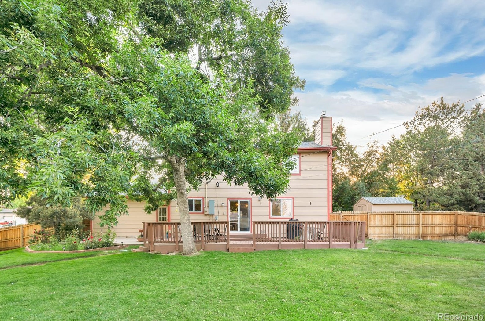 7896 Dover St, Littleton CO 80123-3311 exterior