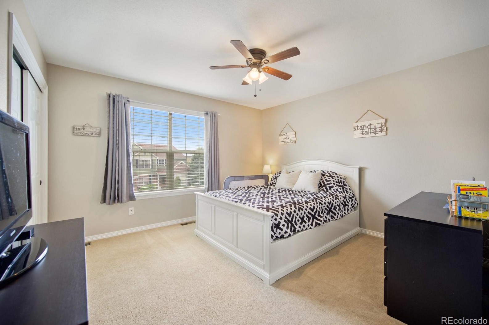 2383 Indian Paintbrush Cir, Littleton CO  80129-5785 exterior