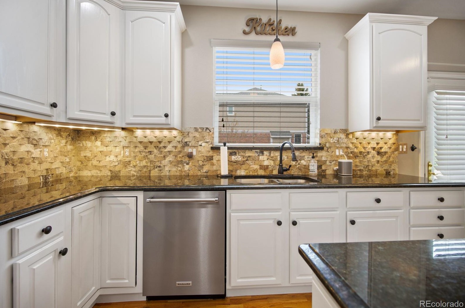 2383 Indian Paintbrush Cir, Littleton CO  80129-5785 exterior