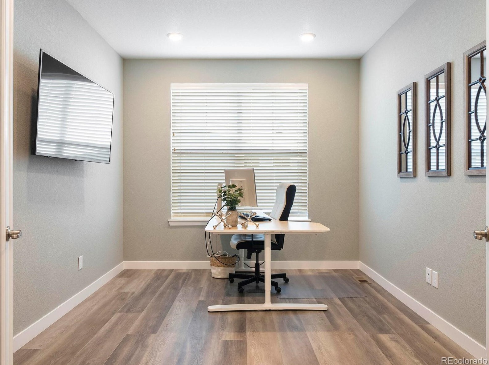 8584 Quemoy St, Denver CO  80016 exterior