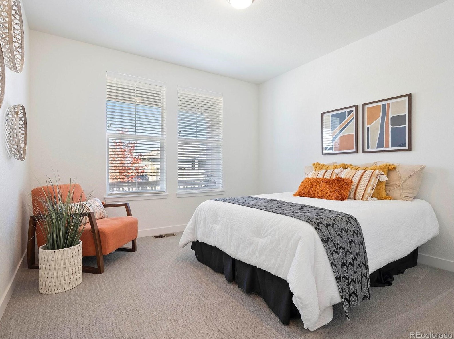 8584 Quemoy St, Denver CO  80016 exterior