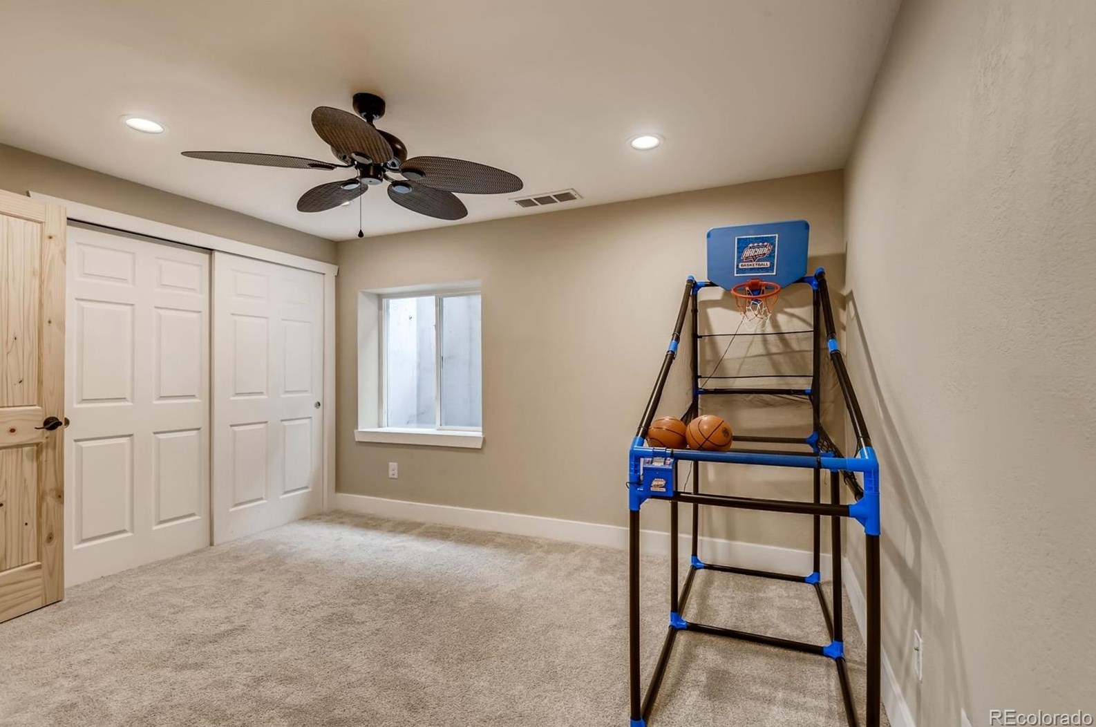 9169 Flora St, Arvada CO  80005-1420 exterior
