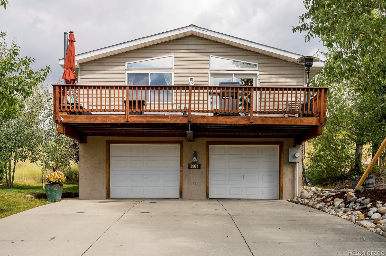 1484 Conestoga Cir, Steamboat Springs CO 80487-4945 exterior