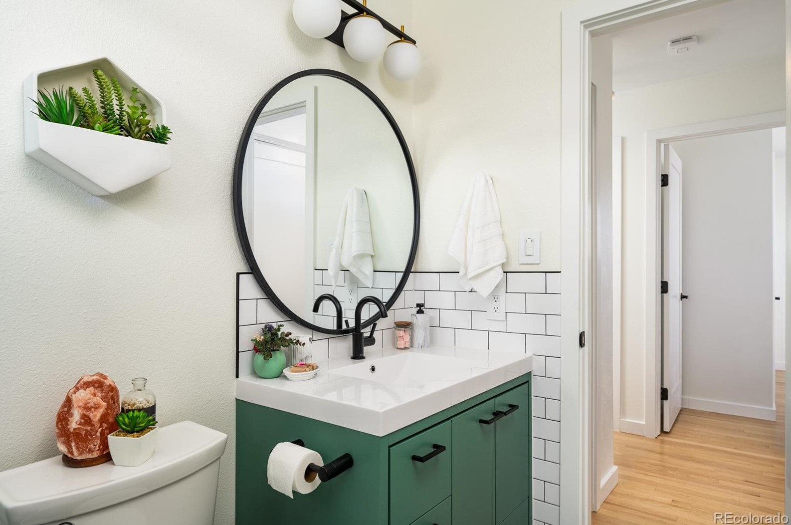 6572 Benton Cir, Arvada CO  80003-4734 exterior