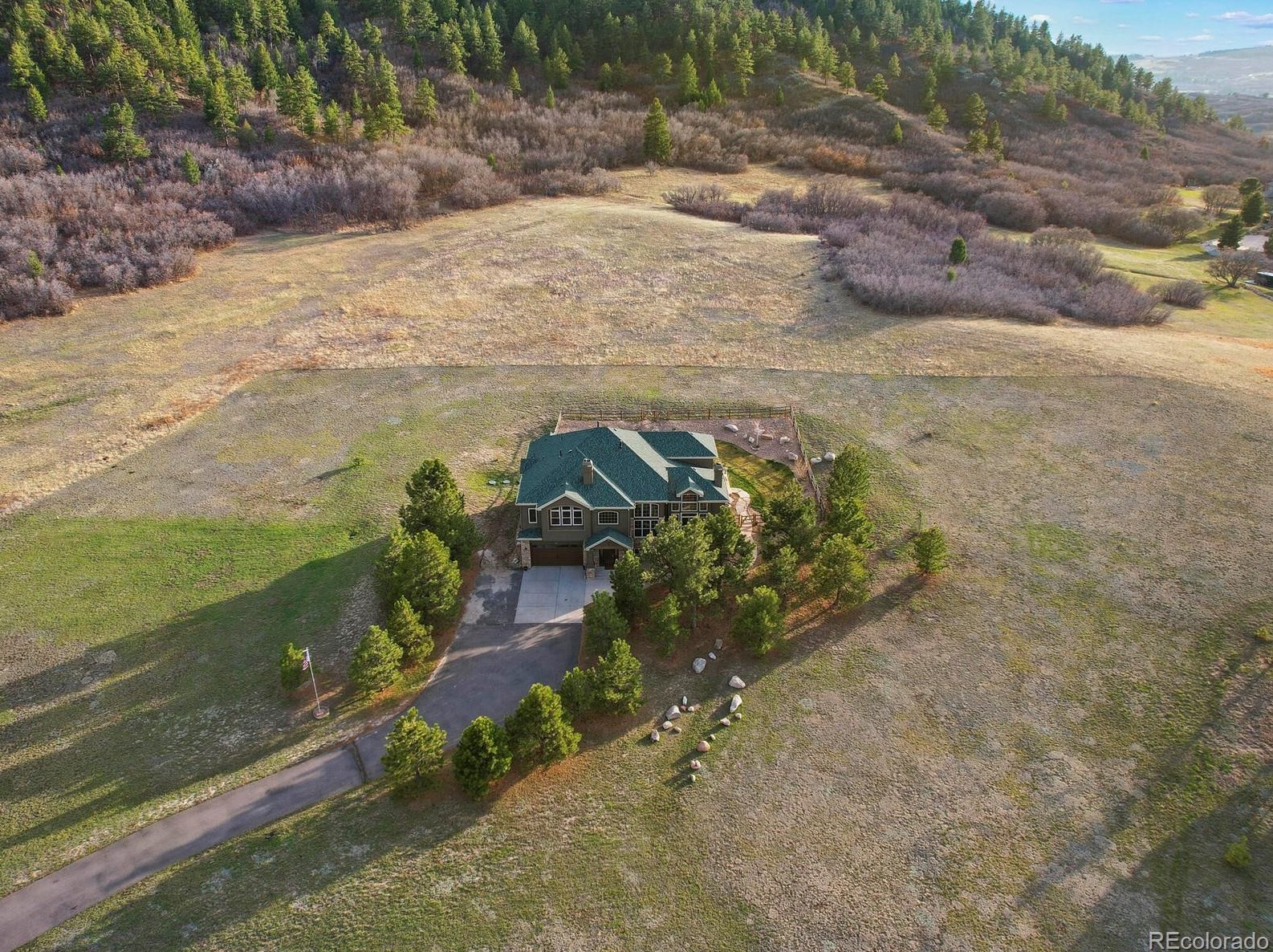 4587 High Spg Rd, Castle Rock CO 80104-7718 exterior