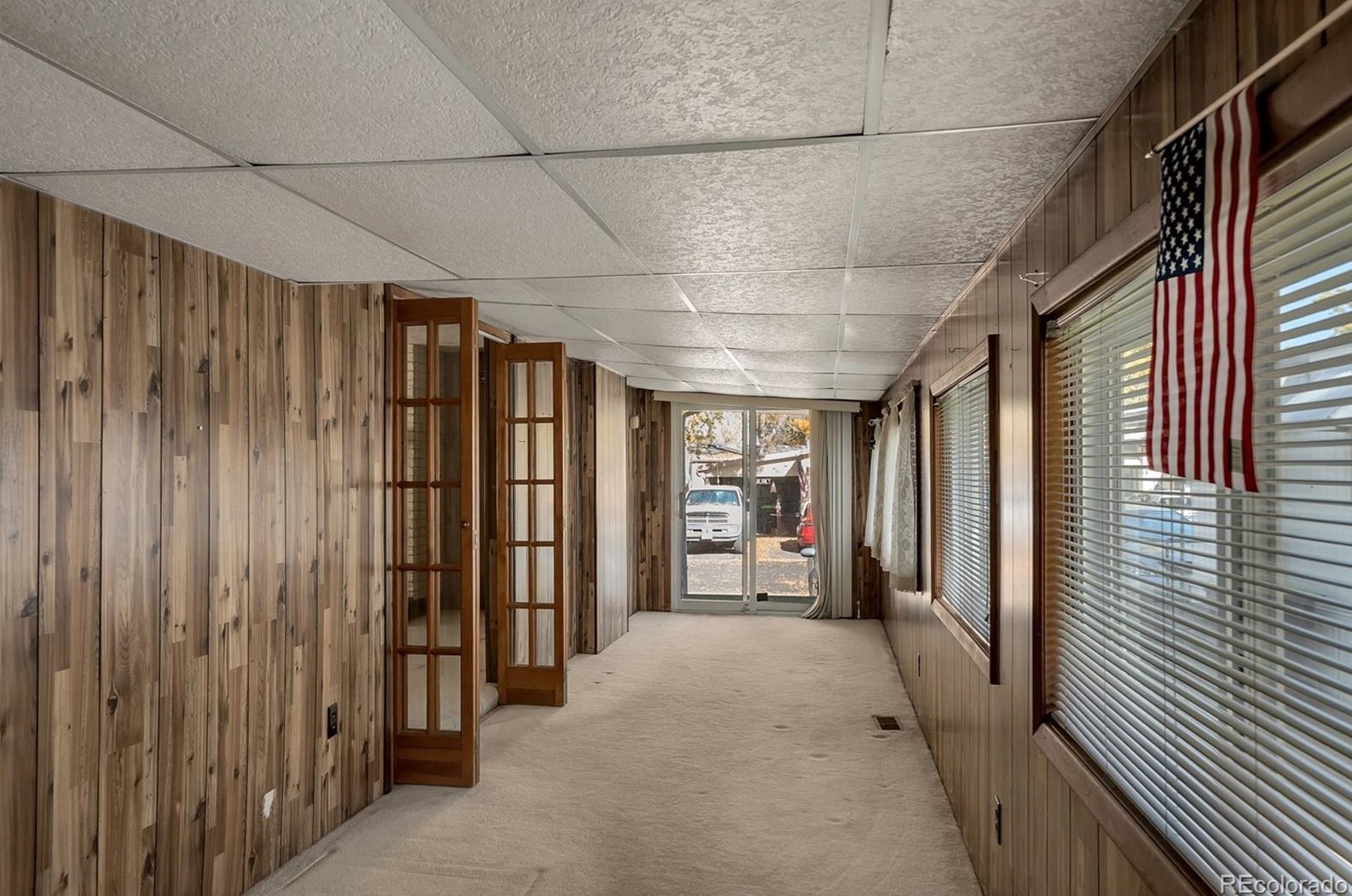 6705 Santa Fe Dr, Littleton CO 80120-2925 exterior