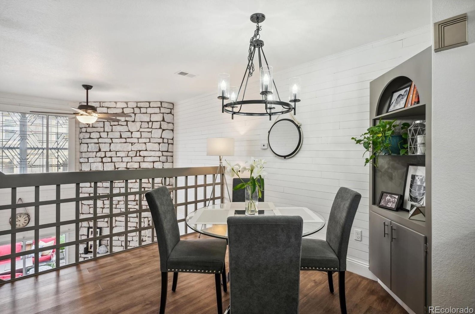 8081 Columbine Ct, Littleton CO  80122-3419 exterior