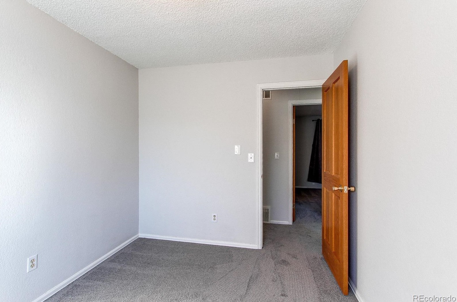 9543 Tufts Ave, Littleton CO  80123-1038 exterior