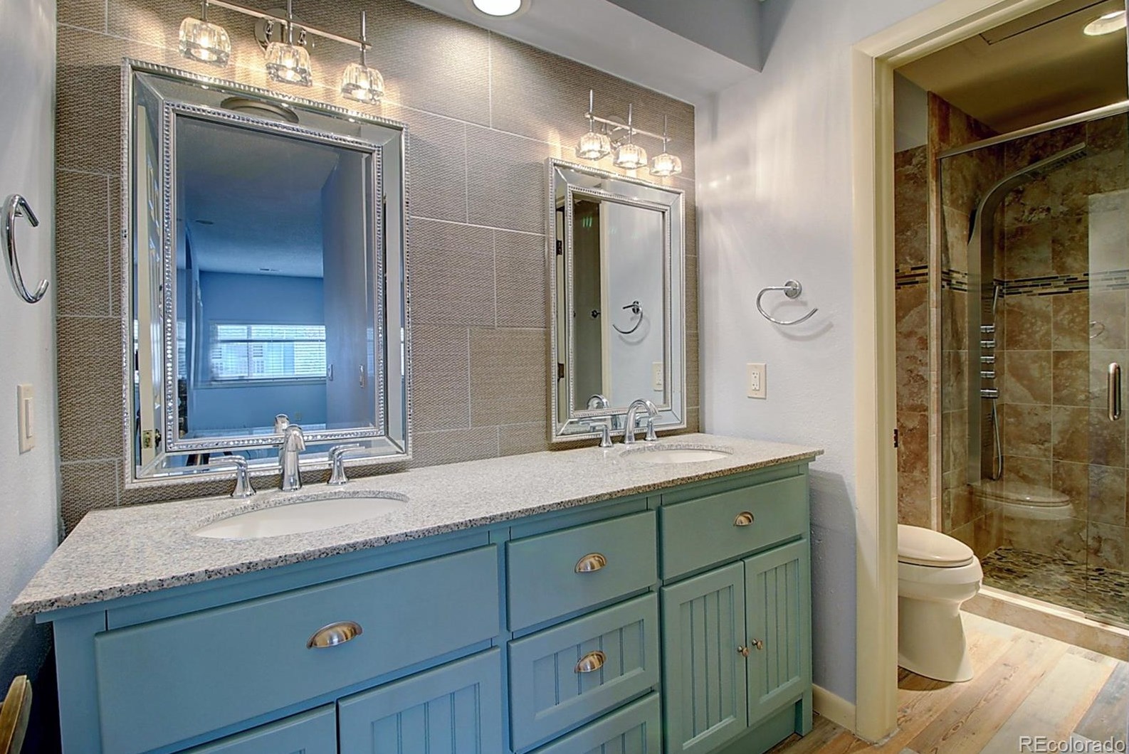 3138 Long Cir, Littleton CO 80122-3336 exterior