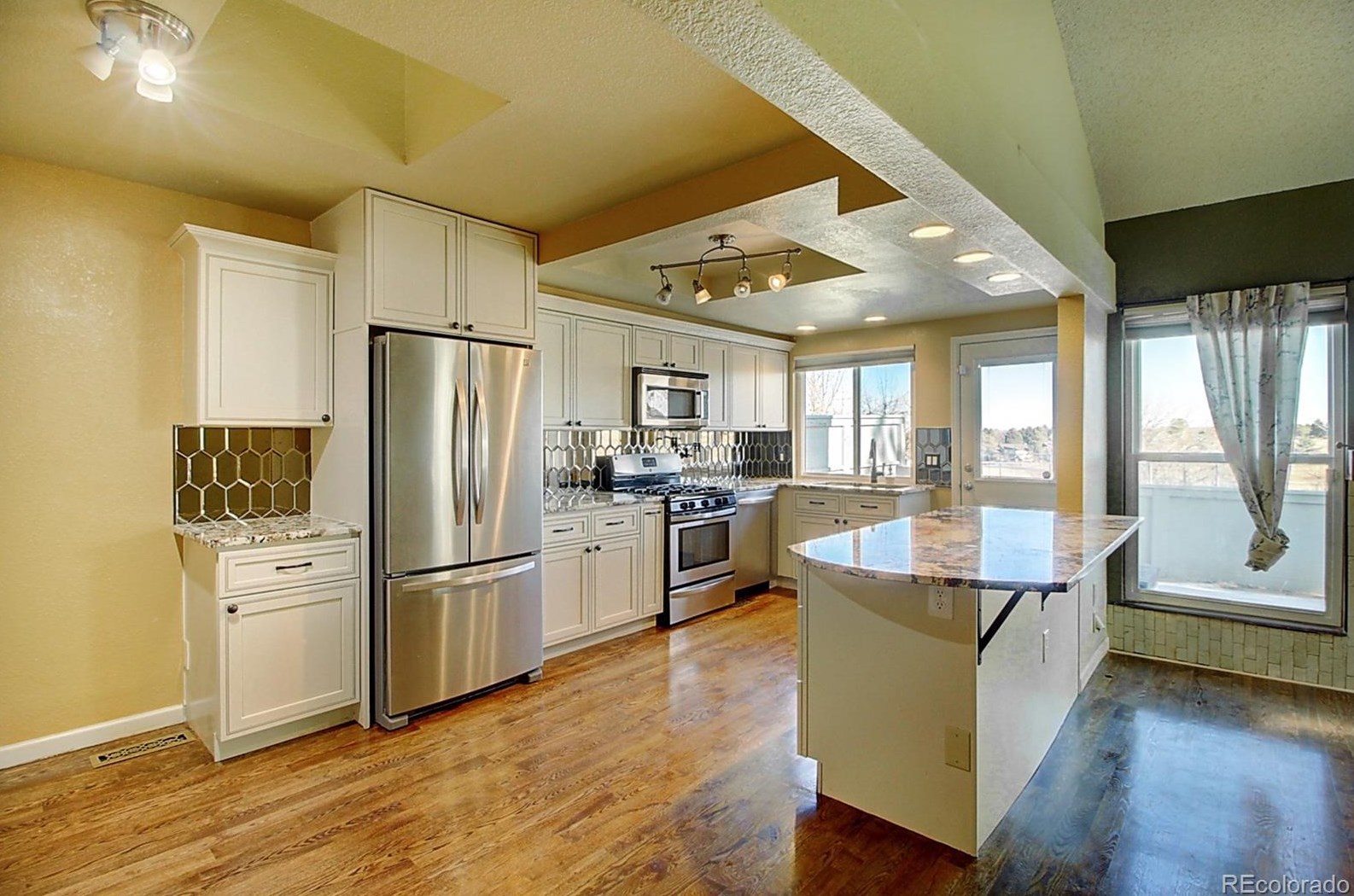 3138 Long Cir, Littleton CO 80122-3336 exterior