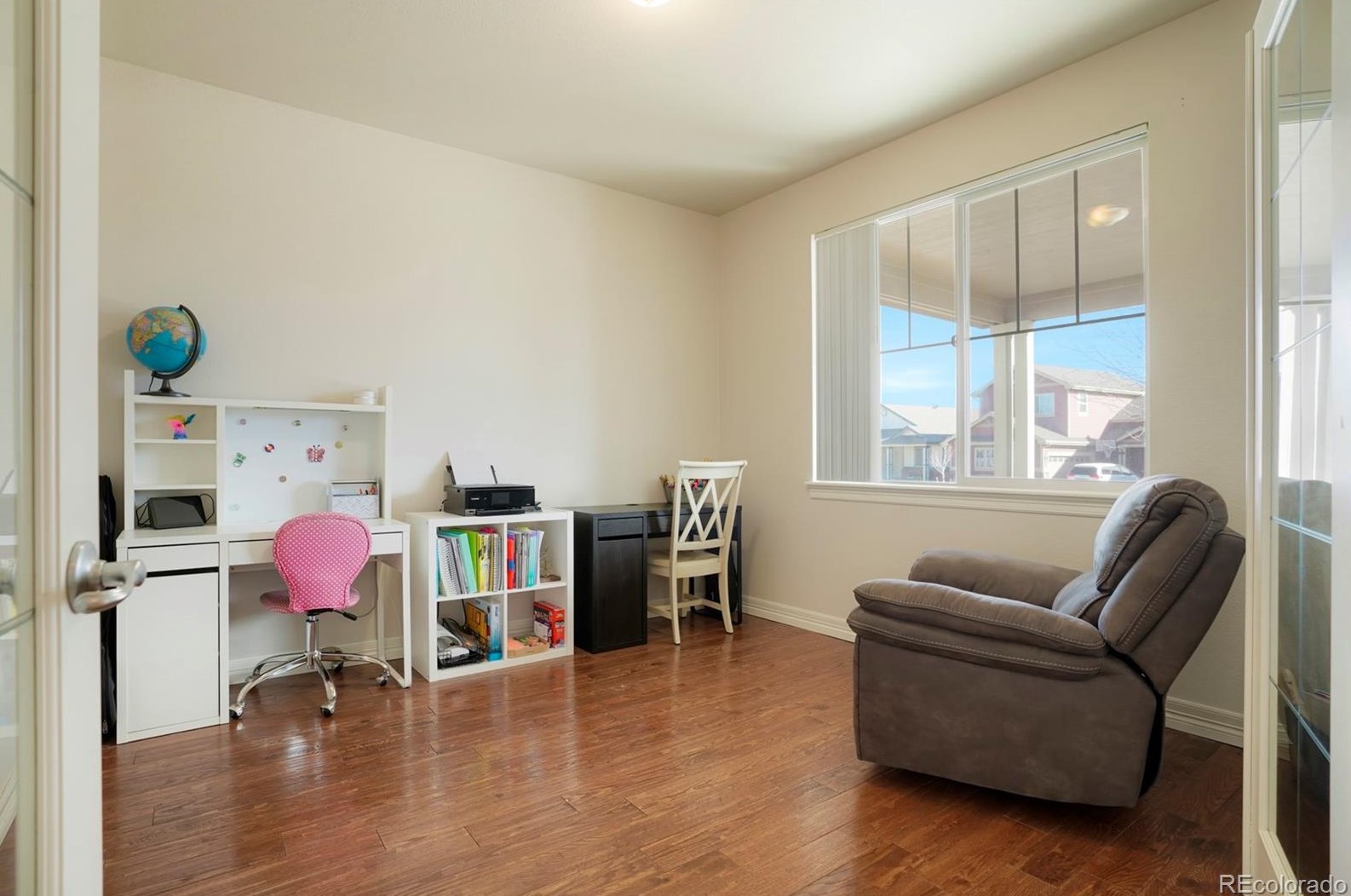 10215 Dogwood St, Longmont CO  80504-6740 exterior