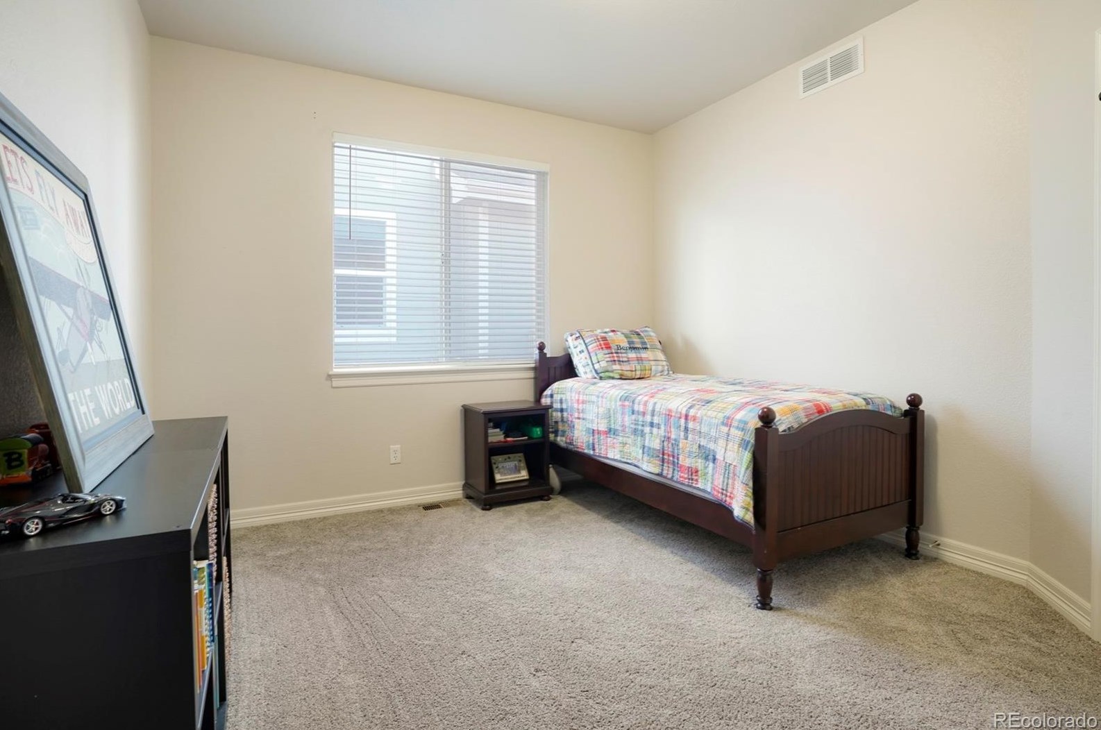 10215 Dogwood St, Longmont CO  80504-6740 exterior