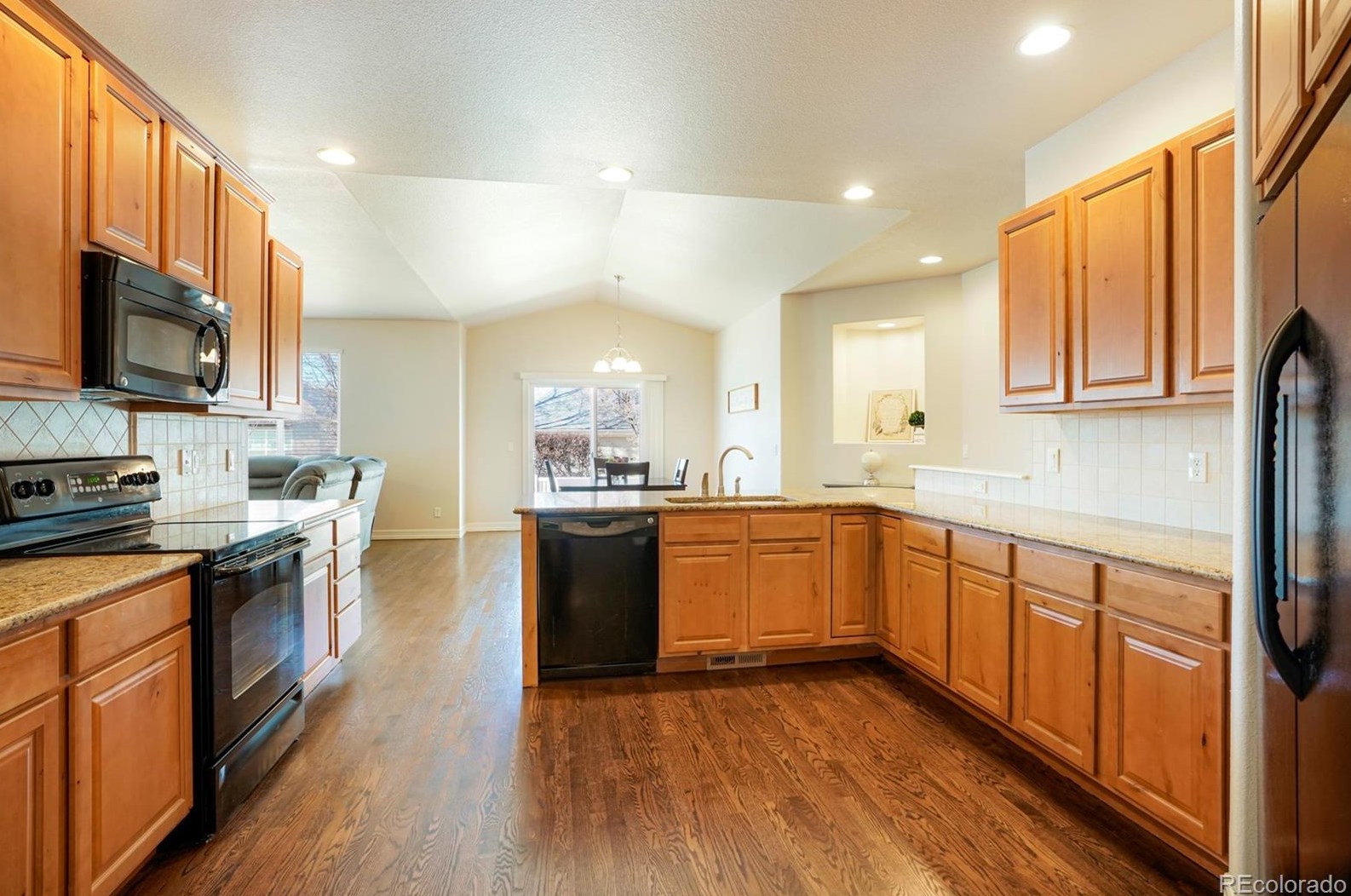 10215 Dogwood St, Longmont CO  80504-6740 exterior