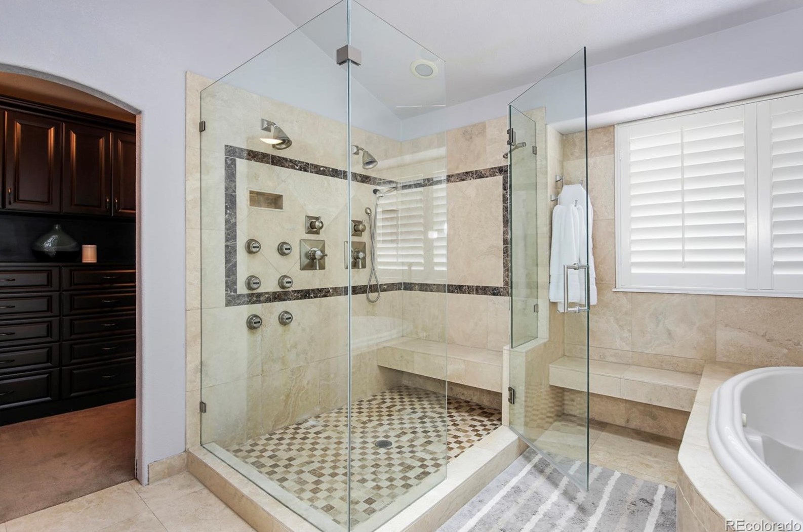 10337 Carriage Clb Dr, Littleton CO 80124-9793 exterior