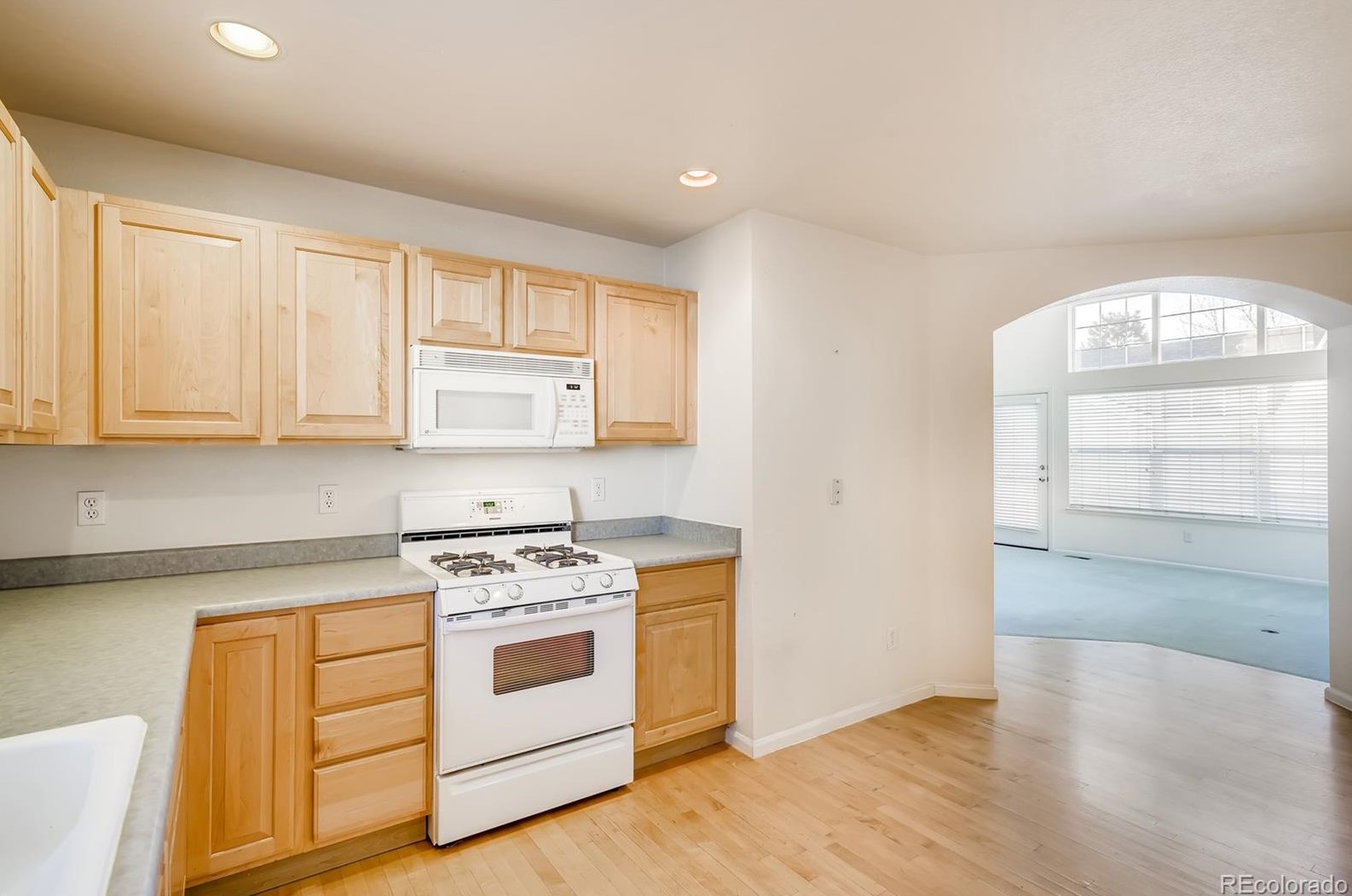 4226 Hinsdale Cir, Littleton CO 80122-2280 exterior