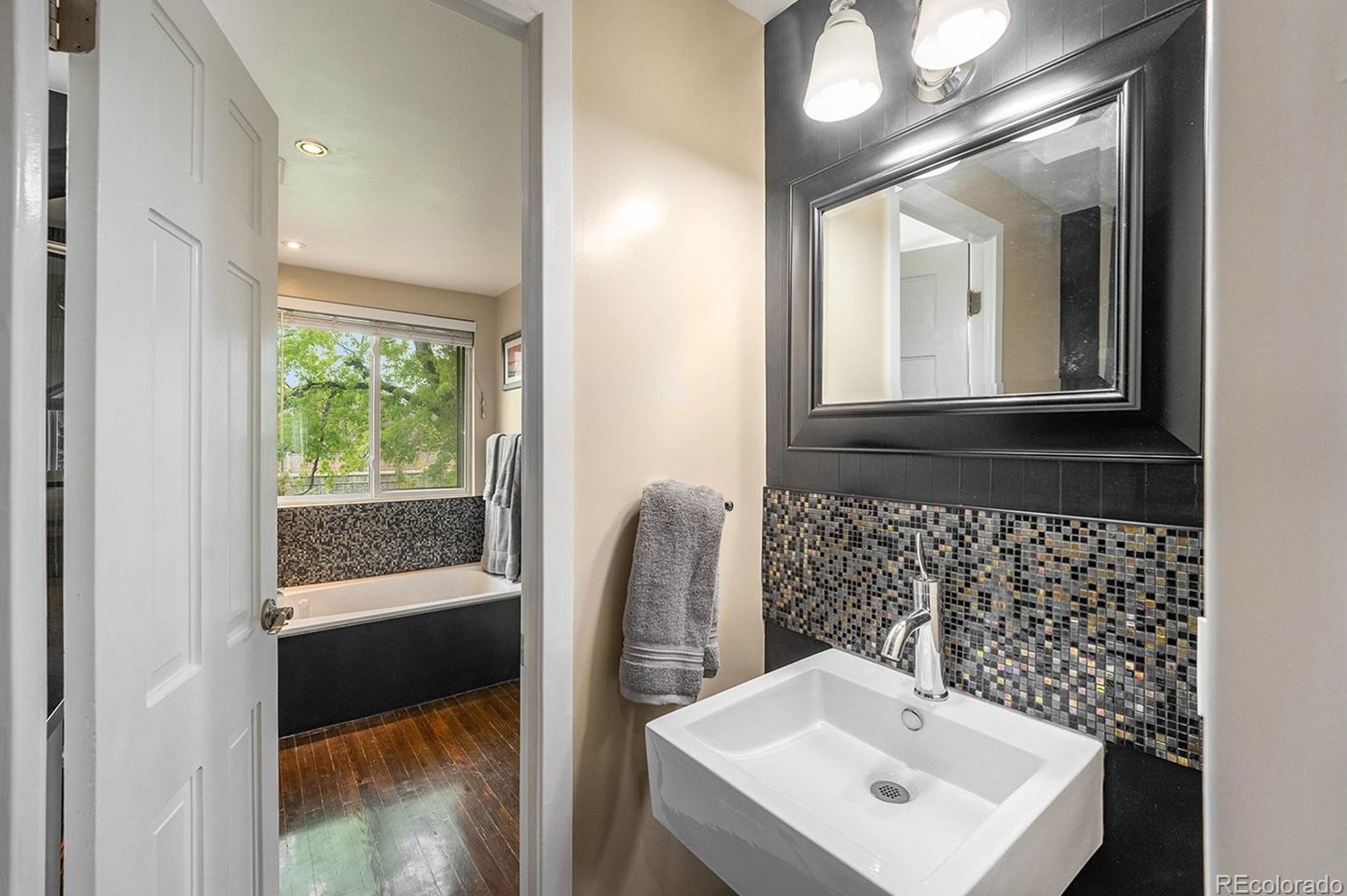 7679 Johnson St, Arvada CO  80005-4057 exterior