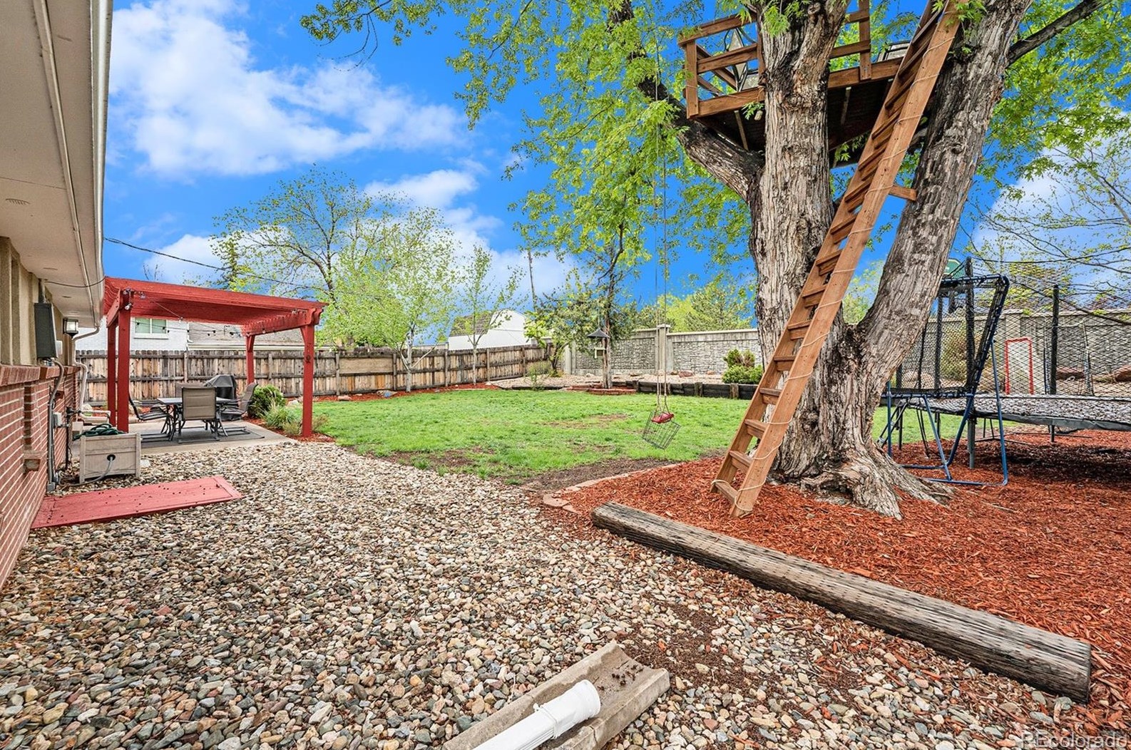 7679 Johnson St, Arvada CO  80005-4057 exterior