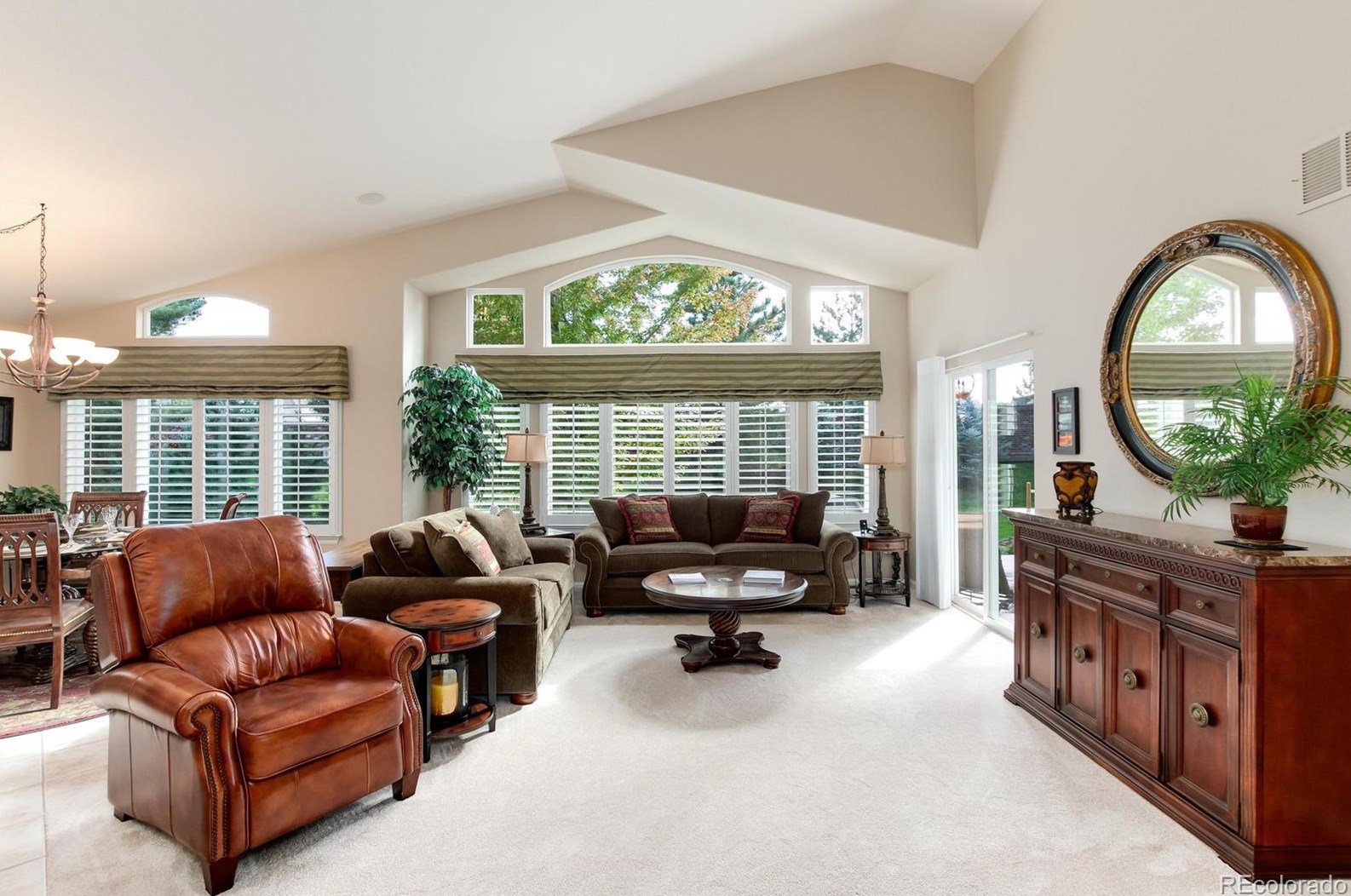 9033 Meadow Hill Cir, Littleton CO 80124-5430 exterior