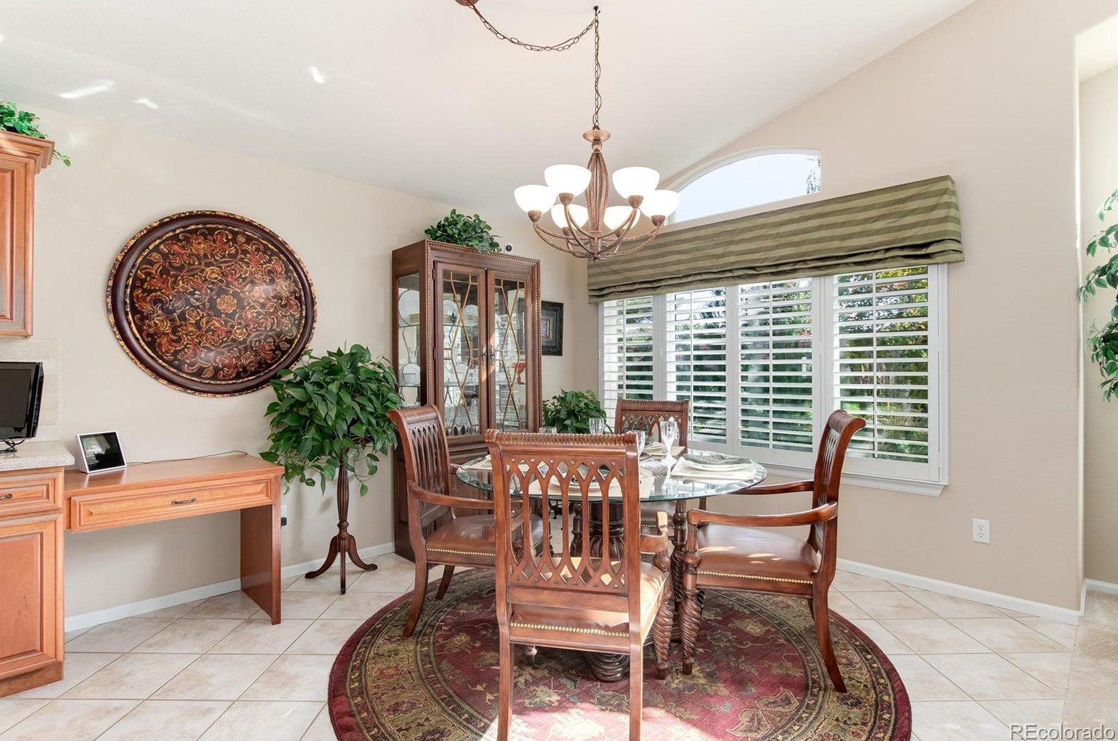 9033 Meadow Hill Cir, Littleton CO 80124-5430 exterior