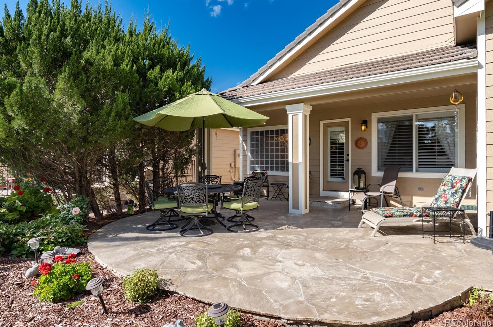 9033 Meadow Hill Cir, Littleton CO 80124-5430 exterior