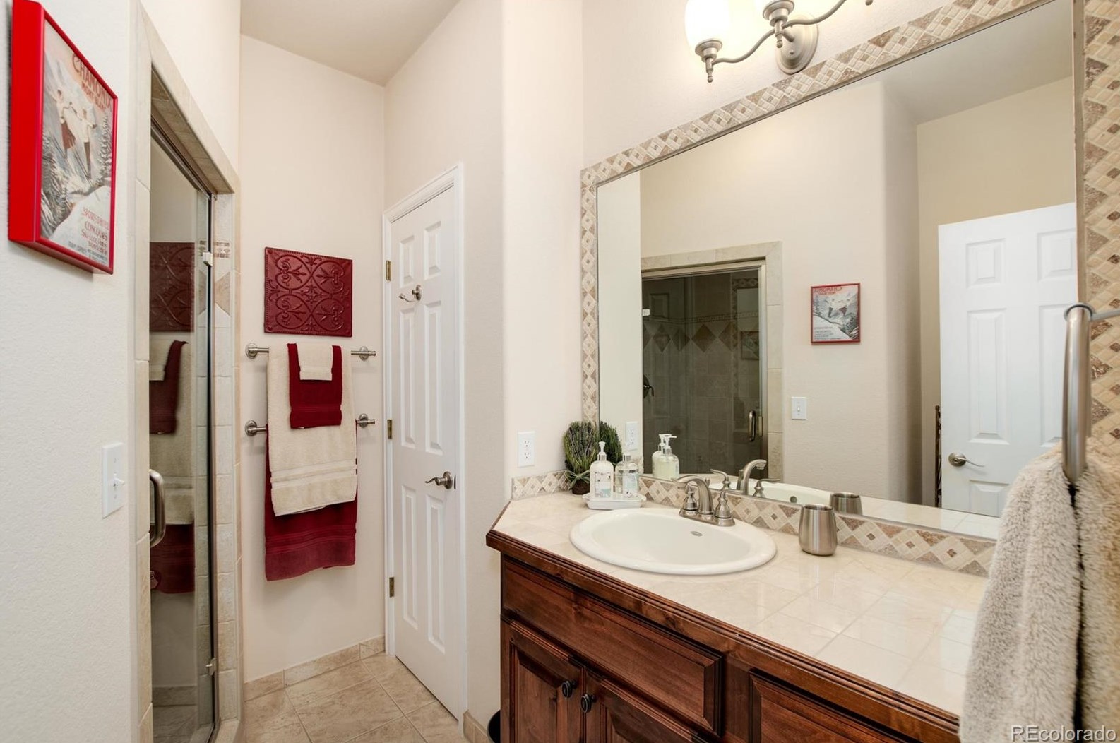 9033 Meadow Hill Cir, Littleton CO 80124-5430 exterior