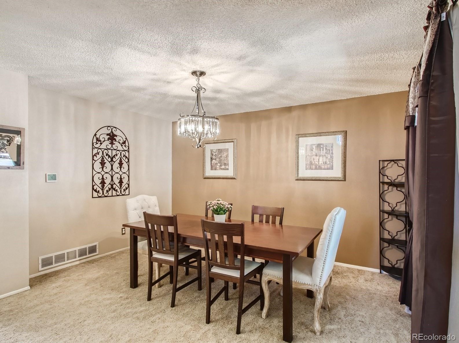 10154 Powers Ave, Littleton CO  80127-1841 exterior