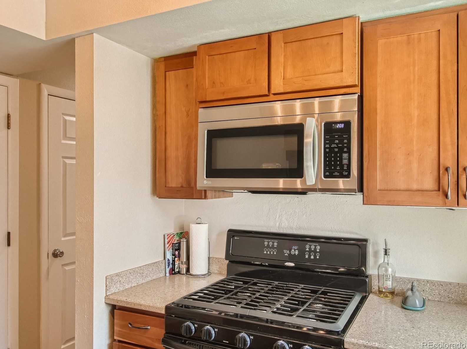 10154 Powers Ave, Littleton CO  80127-1841 exterior