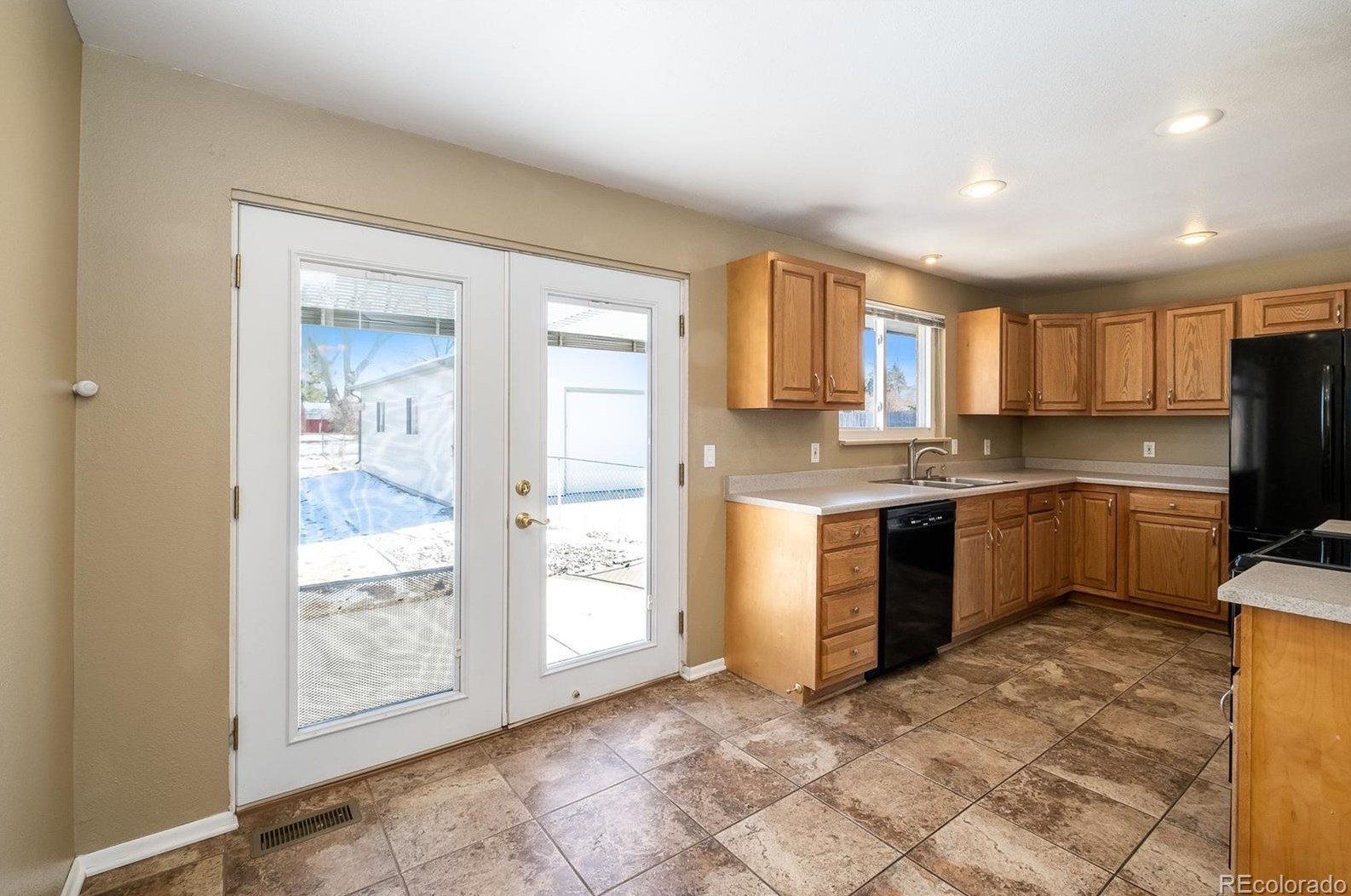 7270 Pennsylvania St, Littleton CO 80122 exterior