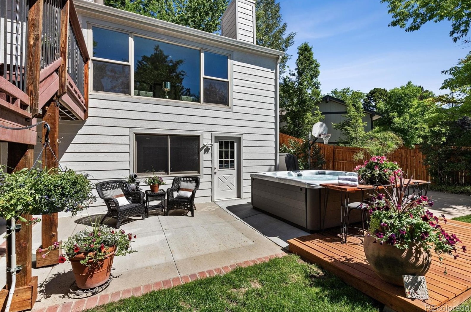 5984 Eudora Ct, Littleton CO 80122-2434 exterior