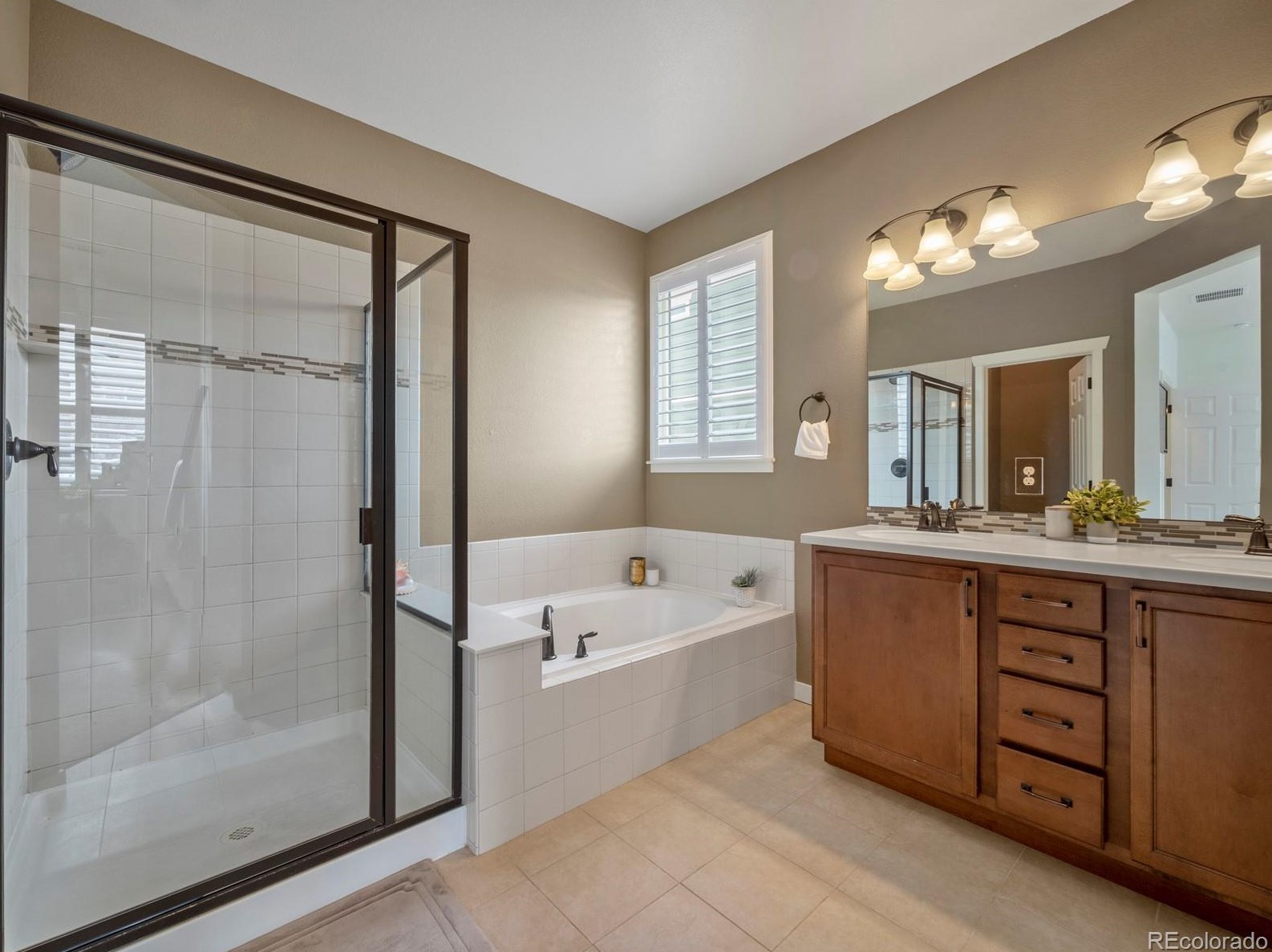 14462 91st Ln, Arvada CO  80005-1417 exterior