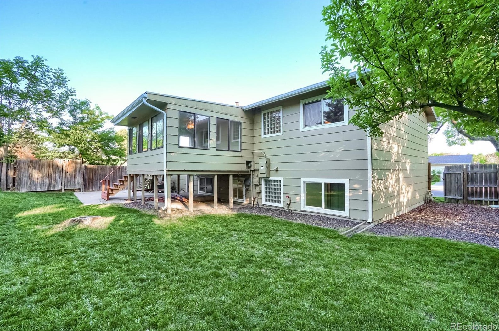 6105 79 Ave, Arvada CO  80003-2406 exterior