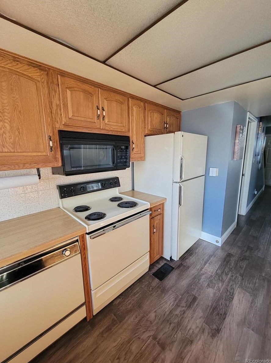 1973 Academy Blvd, Colorado Springs CO 80909-1505 exterior