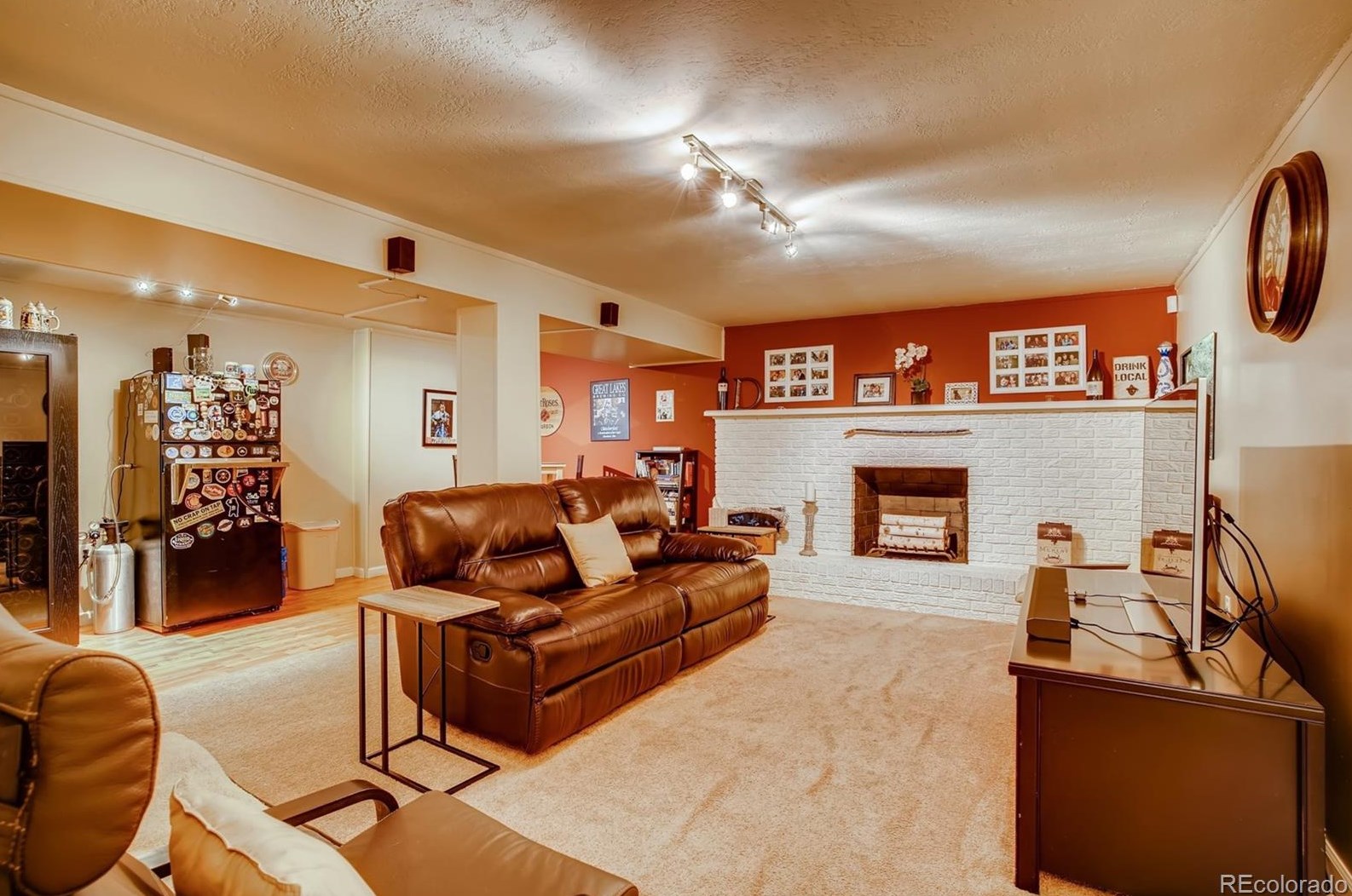 6249 Marion Way, Littleton CO 80121-2619 exterior