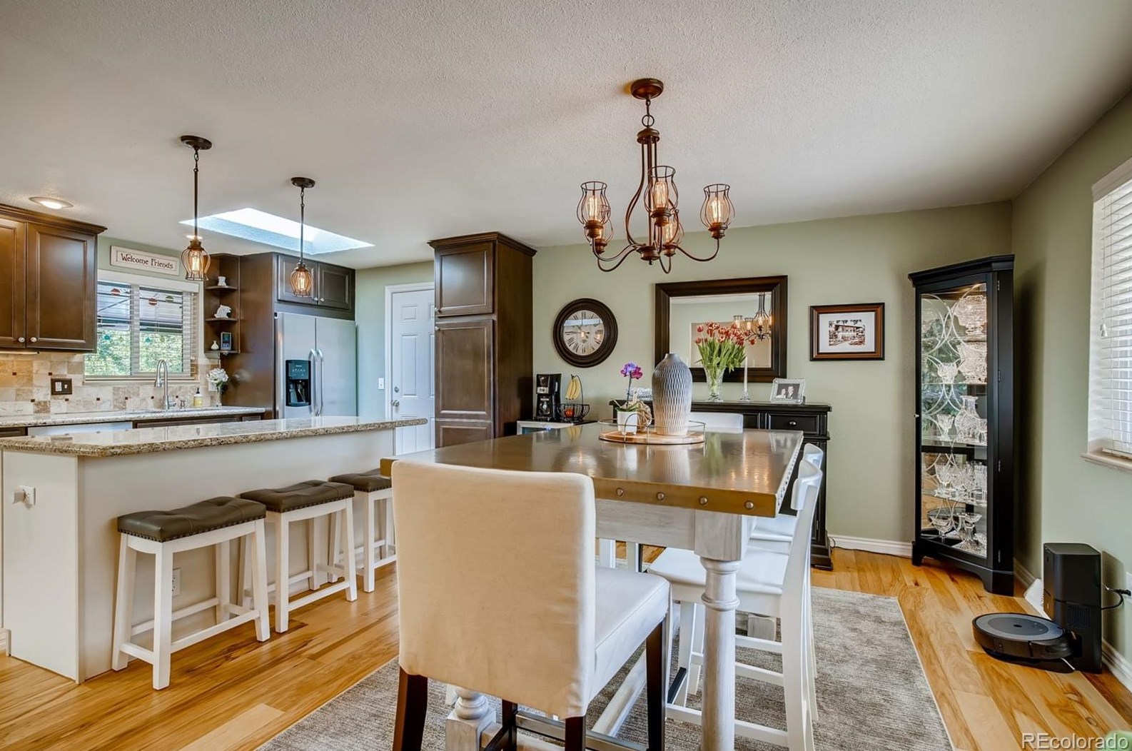 6249 Marion Way, Littleton CO 80121-2619 exterior