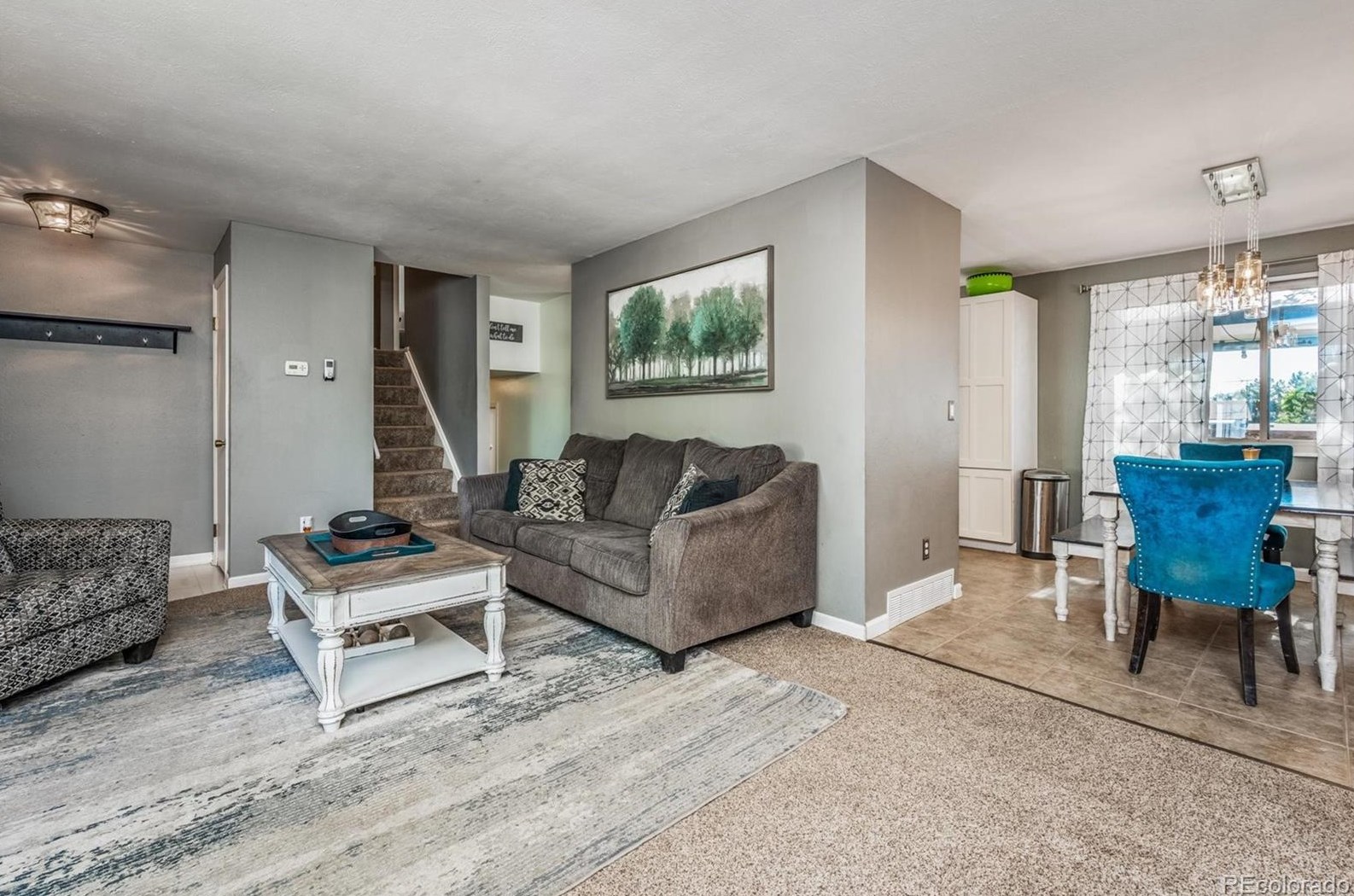 7064 Hinsdale Dr, Littleton CO 80128-4814 exterior