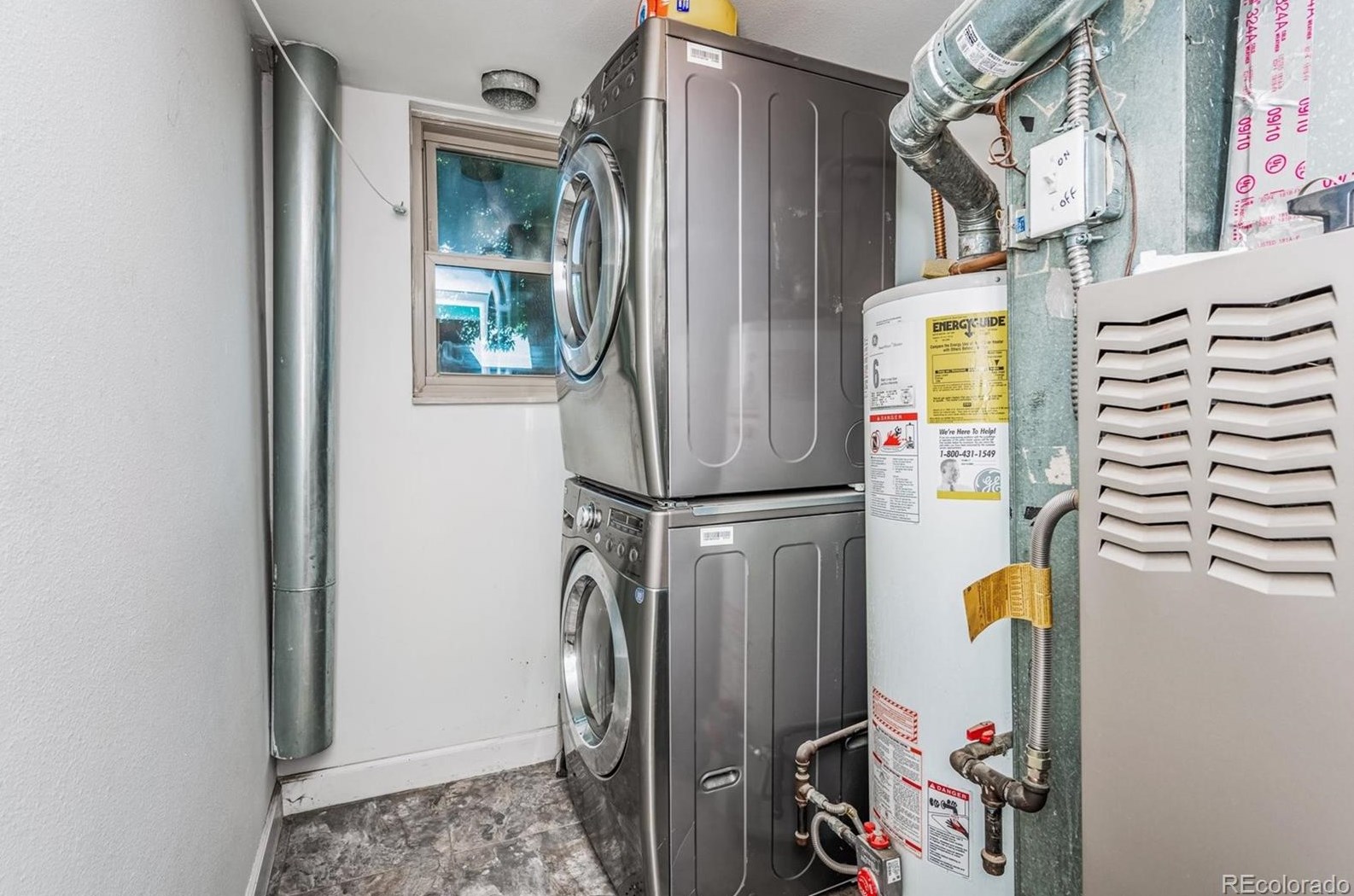 7064 Hinsdale Dr, Littleton CO 80128-4814 exterior