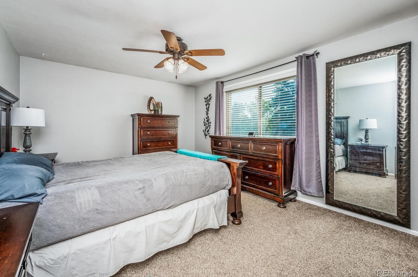 7064 Hinsdale Dr, Littleton CO 80128-4814 exterior