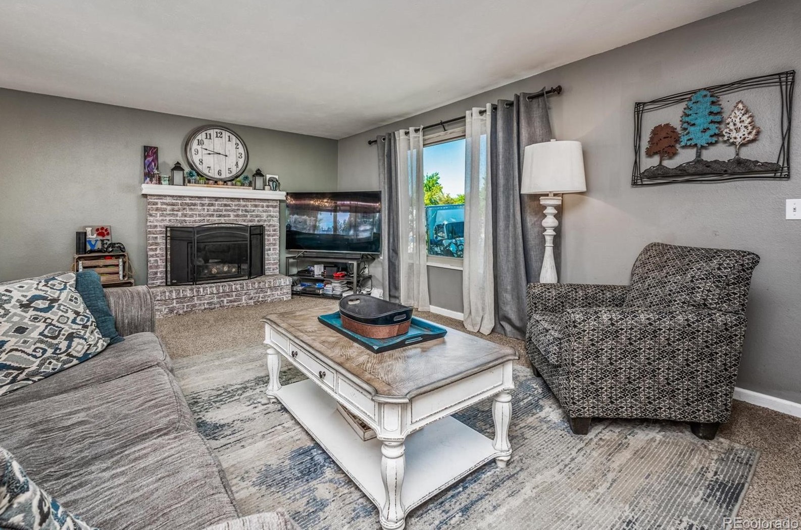 7064 Hinsdale Dr, Littleton CO 80128-4814 exterior