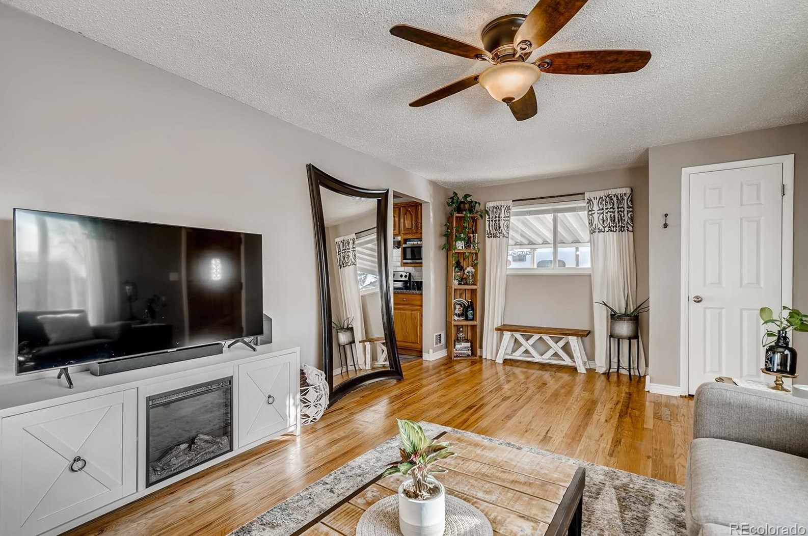 6628 Eaton St, Arvada CO  80003-4341 exterior