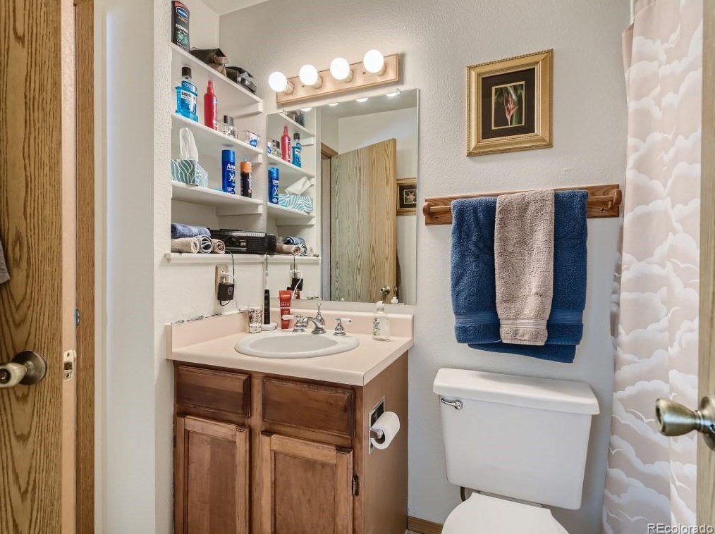 9419 Joyce Ln, Littleton CO 80126-3033 exterior