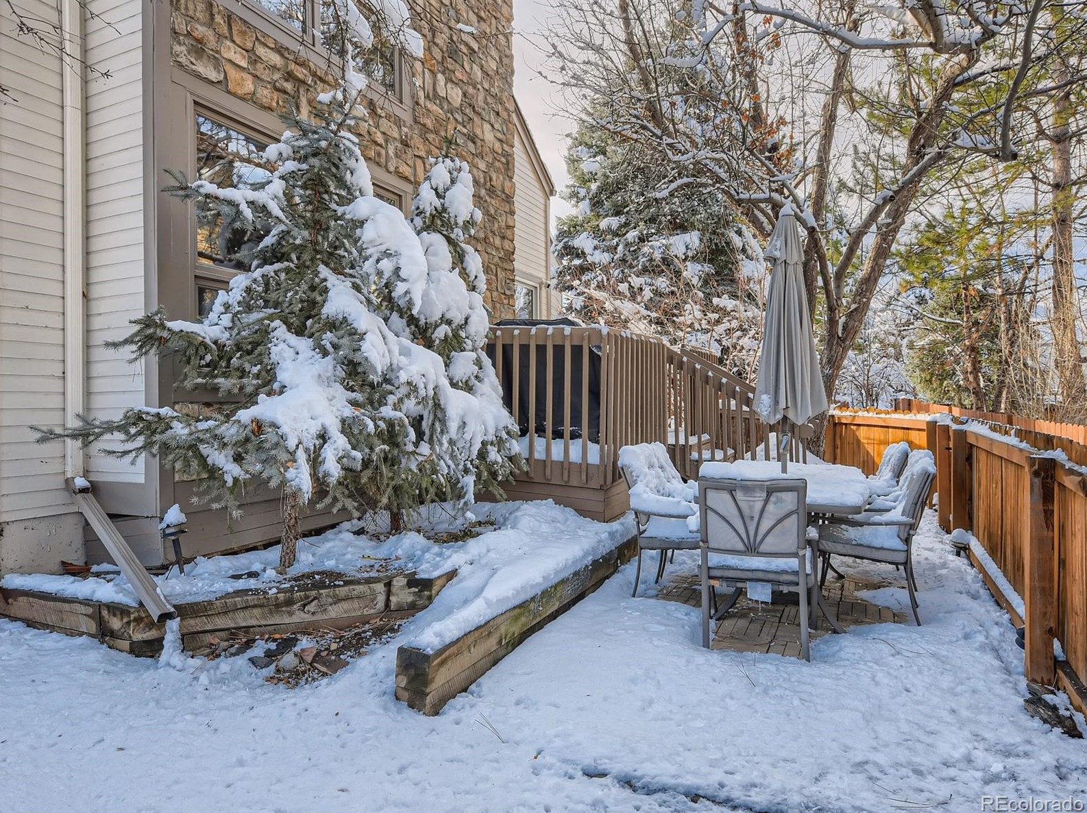 6481 Forest St, Littleton CO  80121-3549 exterior