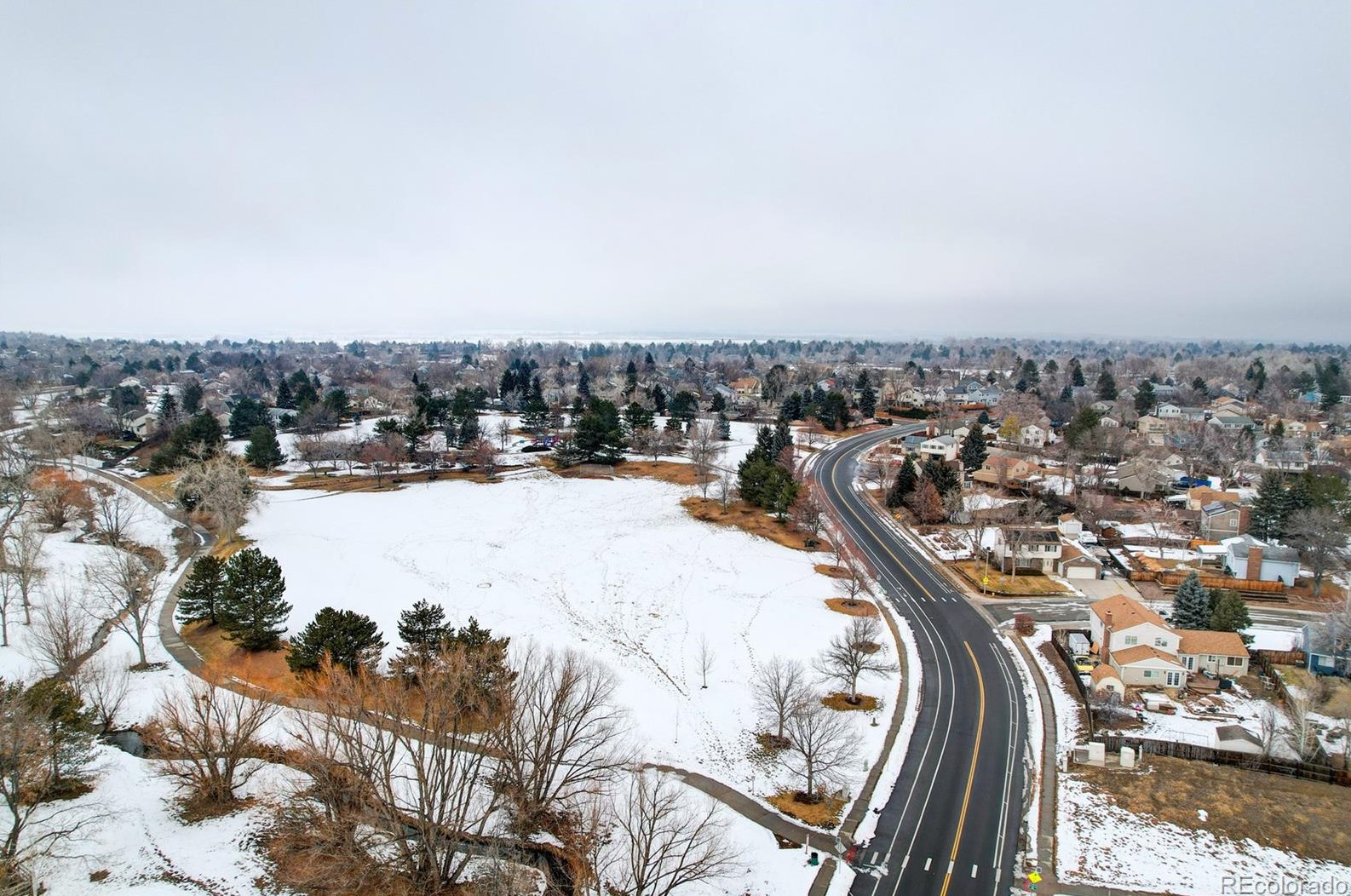 8055 Holland Ct, Arvada CO  80005-2282 exterior