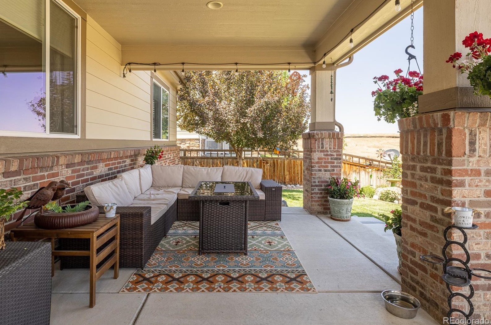 6522 Lynch Ln, Castle Rock CO 80108-9500 exterior